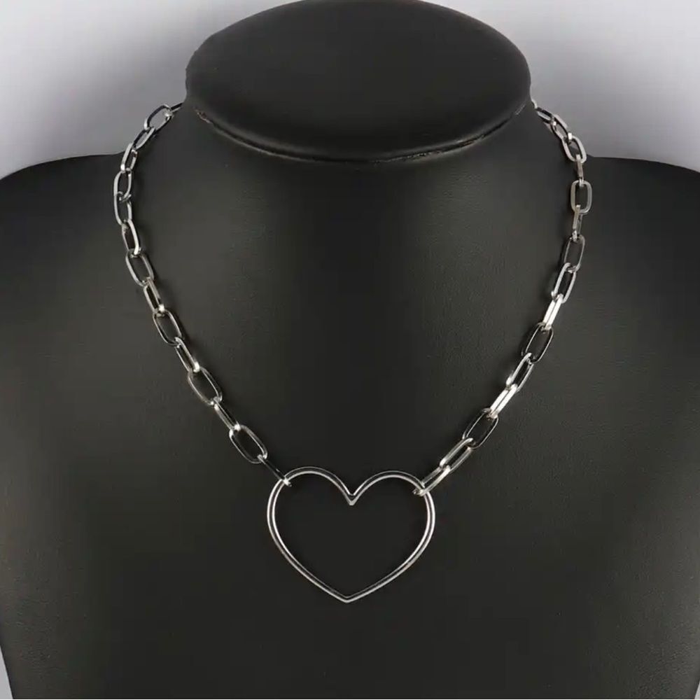 Stainless Steel Heart Choker Necklace - Picture 2 of 3